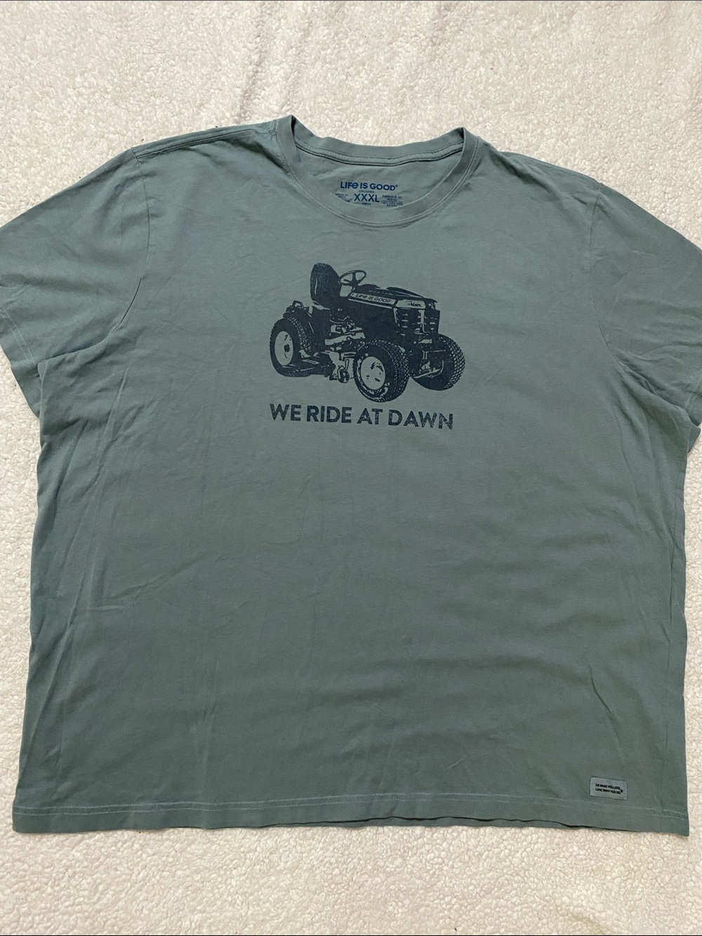 Life Is Good Men's size 3X Sage Green 'We Ride at Dawn' Tractor Graphic Tee NWOT